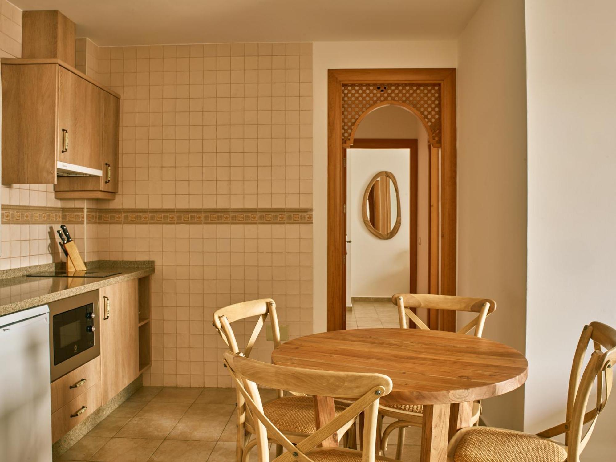 Apartamentos Turisticos Casa De La Borrega Estepona Zewnętrze zdjęcie